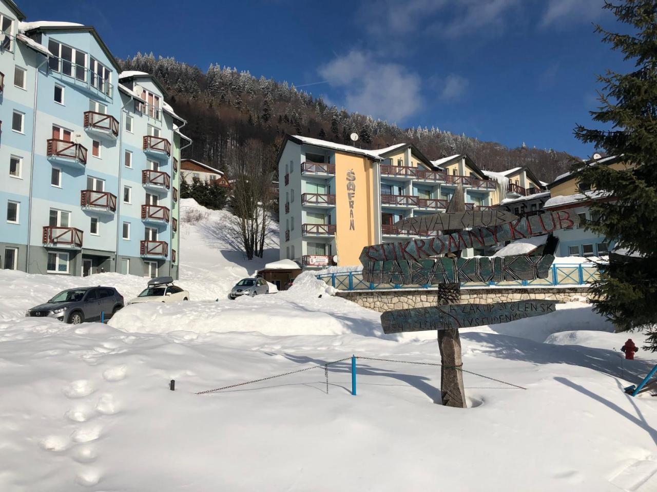 Apartmány Mammut a Yetti-Šafran Donovaly Exterior foto